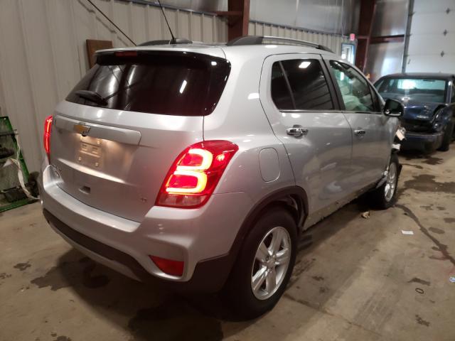 Photo 3 VIN: KL7CJPSB7JB609039 - CHEVROLET TRAX 1LT 