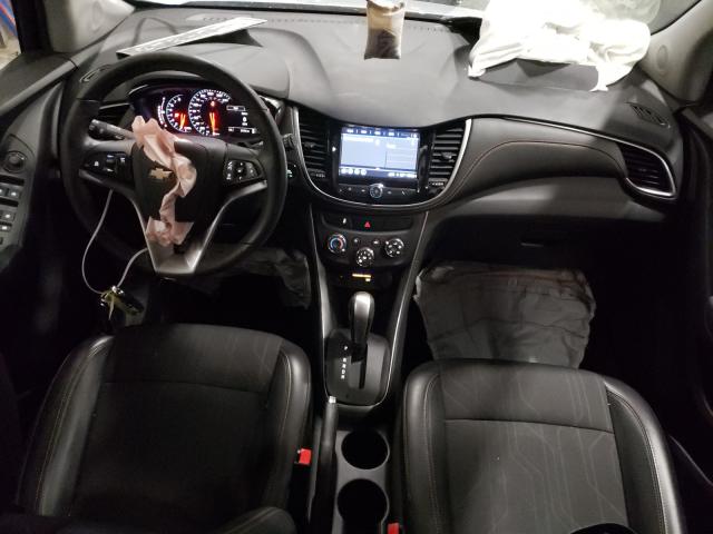 Photo 8 VIN: KL7CJPSB7JB609039 - CHEVROLET TRAX 1LT 