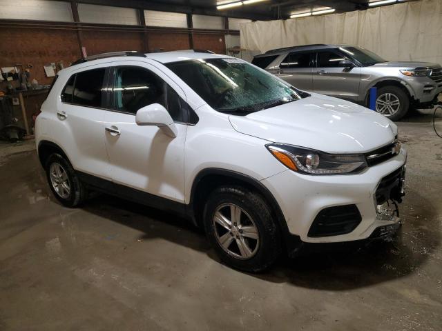 Photo 3 VIN: KL7CJPSB7JB706323 - CHEVROLET TRAX 