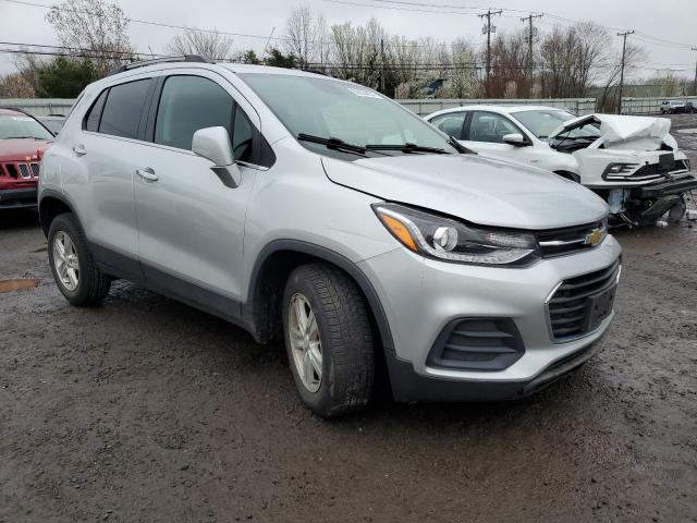 Photo 3 VIN: KL7CJPSB7KB827743 - CHEVROLET TRAX 