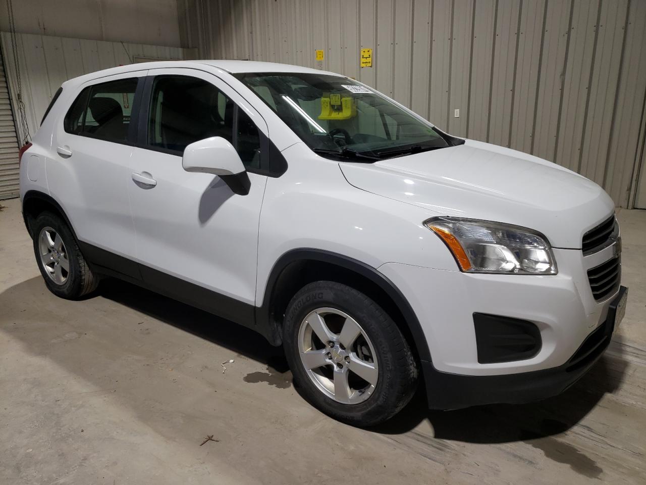 Photo 3 VIN: KL7CJPSB8FB225441 - CHEVROLET TRAX 