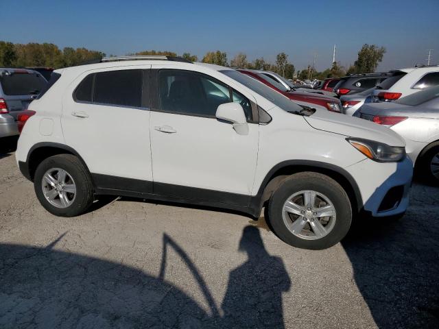 Photo 3 VIN: KL7CJPSB8JB571806 - CHEVROLET TRAX 1LT 