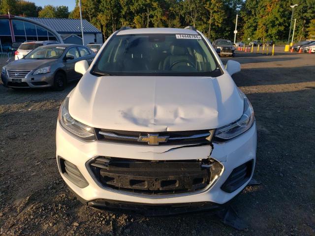 Photo 4 VIN: KL7CJPSB8JB659951 - CHEVROLET TRAX 1LT 