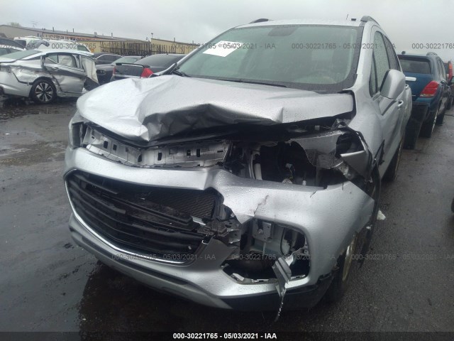 Photo 5 VIN: KL7CJPSB8JB707674 - CHEVROLET TRAX 