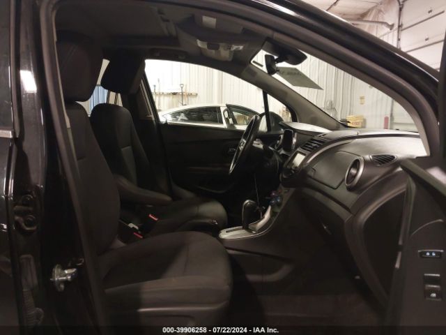 Photo 4 VIN: KL7CJPSB9GB599753 - CHEVROLET TRAX 