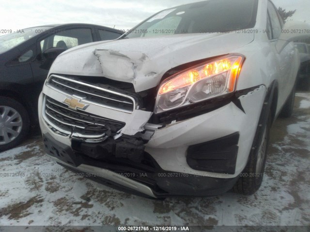 Photo 5 VIN: KL7CJPSB9GB656579 - CHEVROLET TRAX 