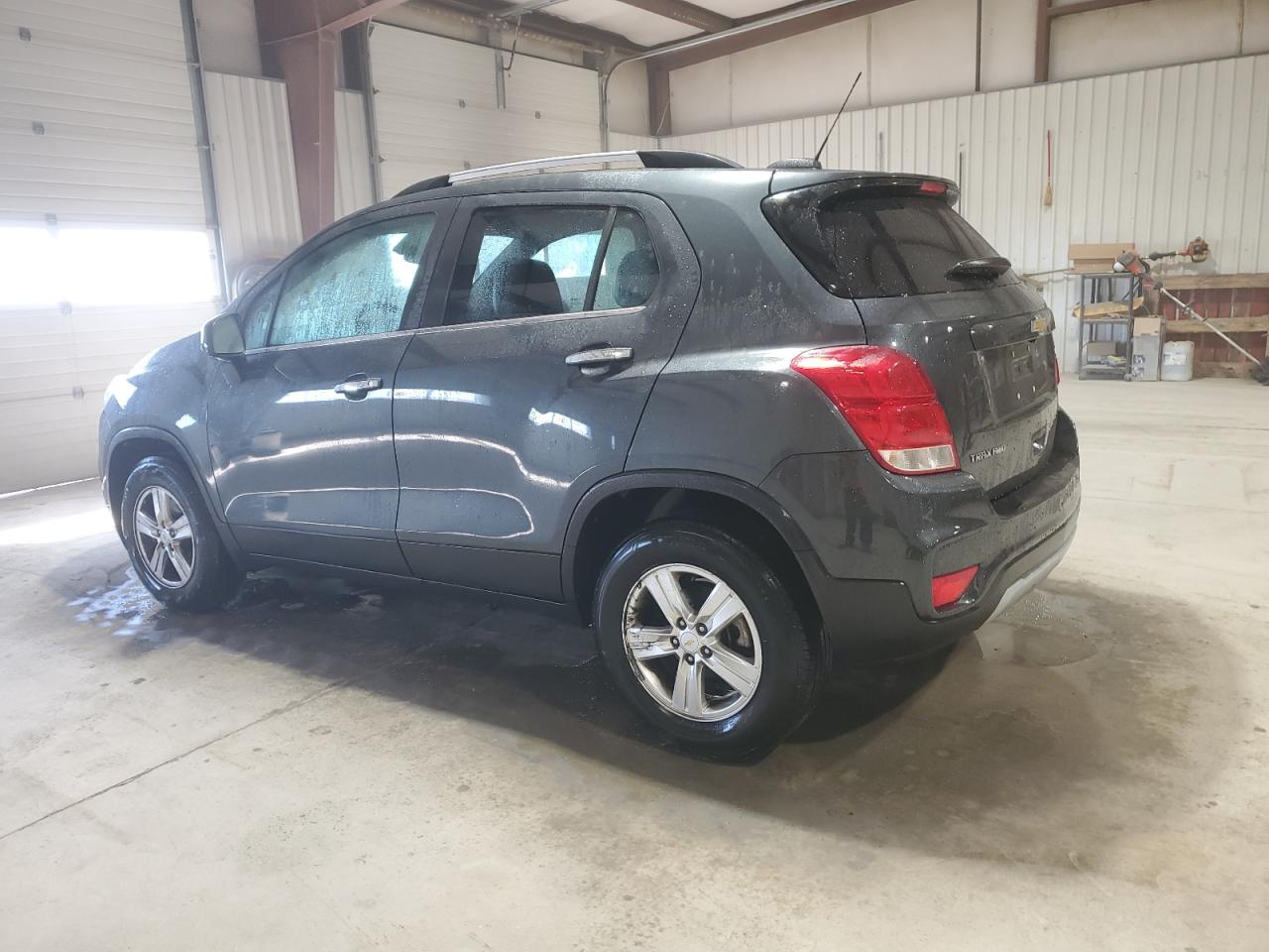 Photo 1 VIN: KL7CJPSB9JB691498 - CHEVROLET TRAX 