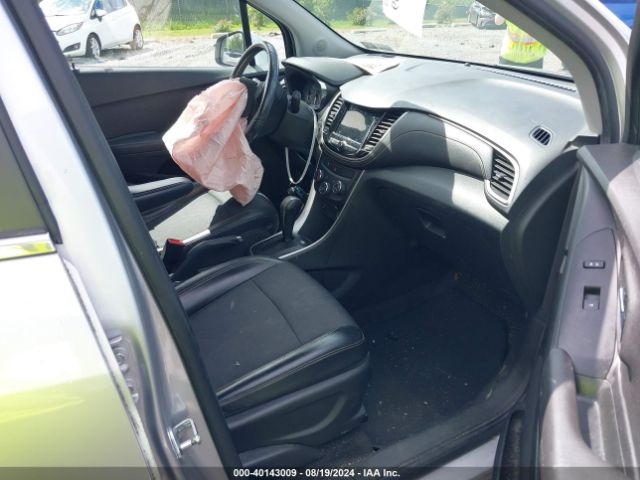 Photo 4 VIN: KL7CJPSB9KB756240 - CHEVROLET TRAX 