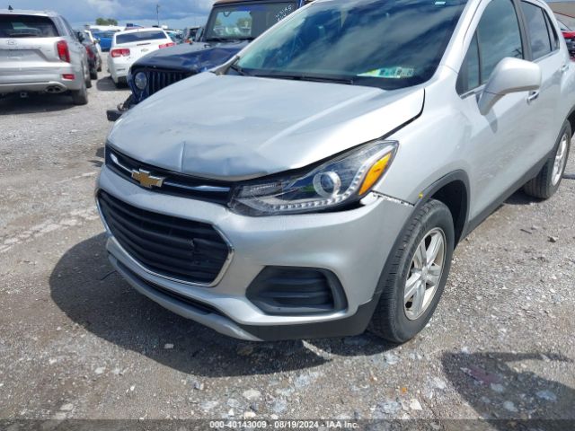 Photo 5 VIN: KL7CJPSB9KB756240 - CHEVROLET TRAX 