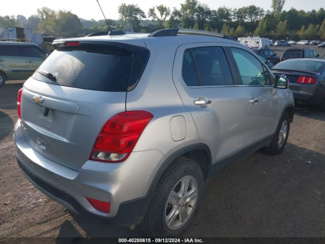 Photo 3 VIN: KL7CJPSB9KB829557 - CHEVROLET TRAX 