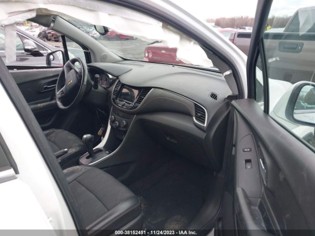 Photo 4 VIN: KL7CJPSB9KB834600 - CHEVROLET TRAX 