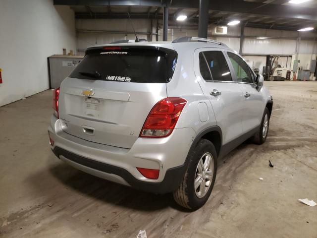 Photo 3 VIN: KL7CJPSBXJB609391 - CHEVROLET TRAX 1LT 