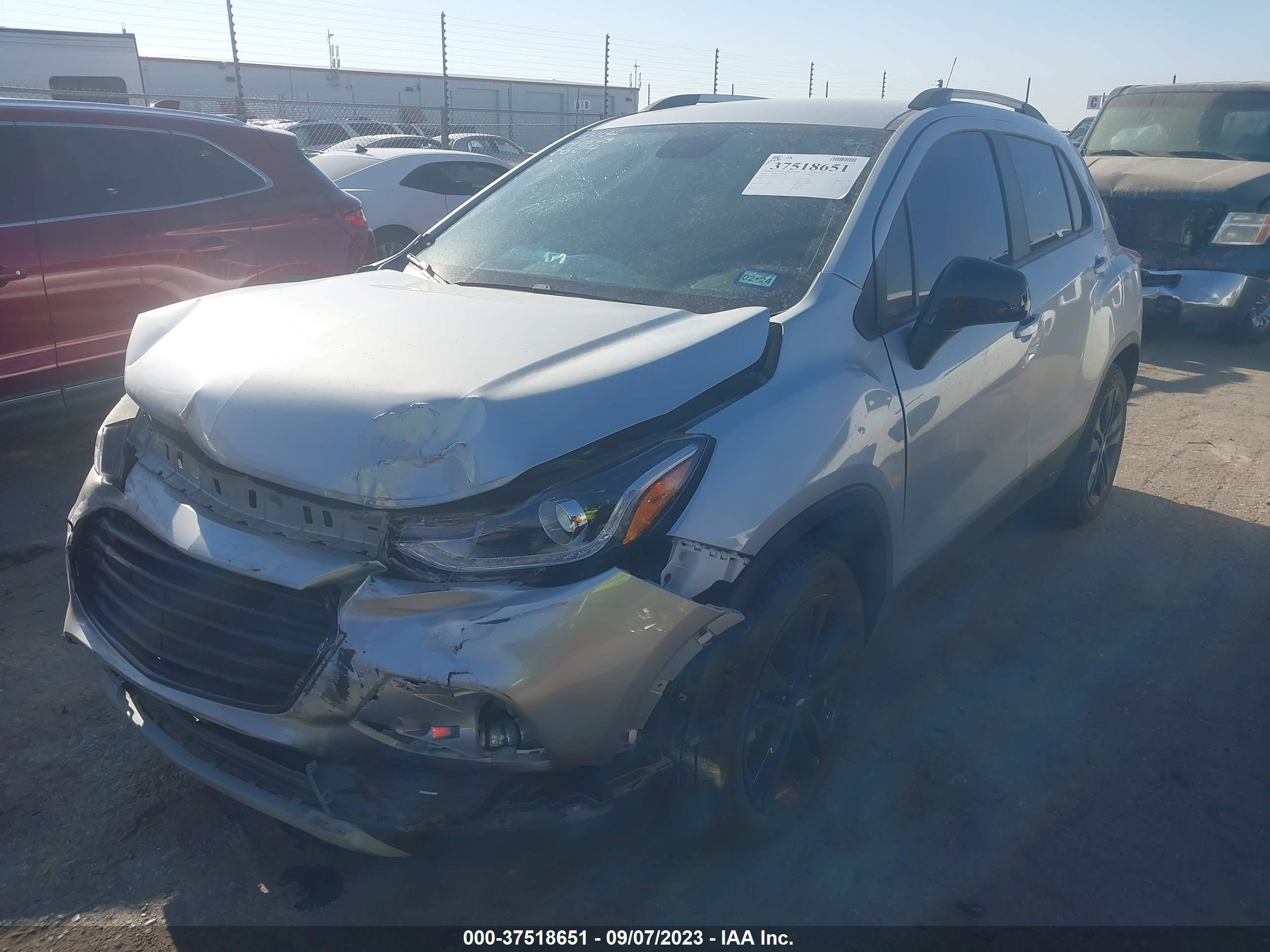 Photo 1 VIN: KL7CJPSM4MB370734 - CHEVROLET TRAX 