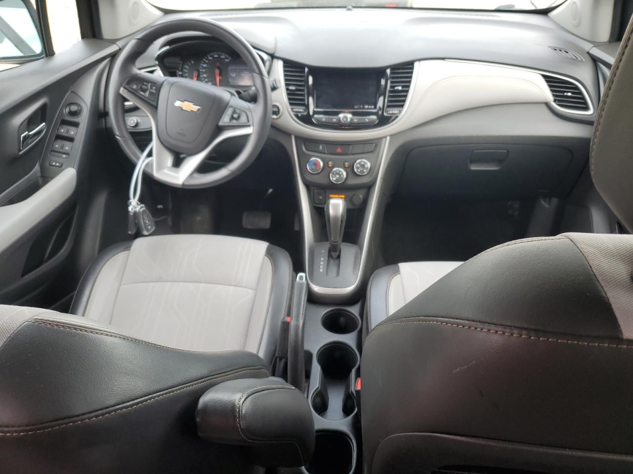 Photo 7 VIN: KL7CJPSM5MB375134 - CHEVROLET TRAX 