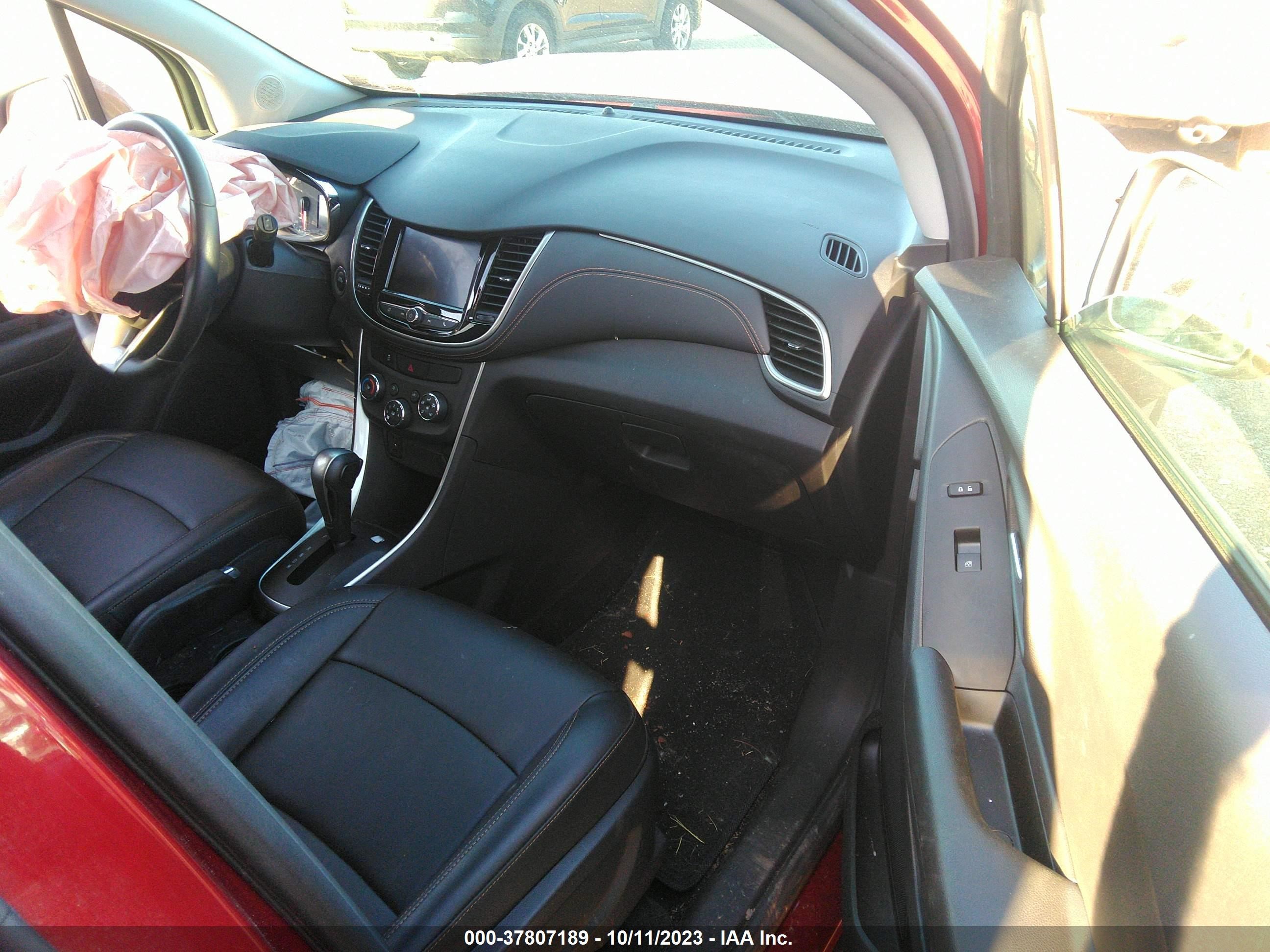 Photo 4 VIN: KL7CJPSM6NB506914 - CHEVROLET TRAX 