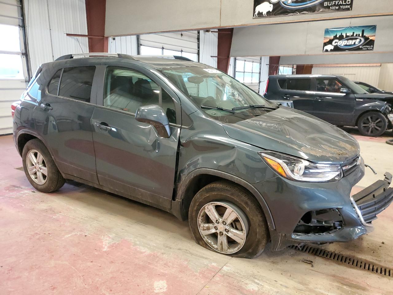 Photo 3 VIN: KL7CJPSM7MB373319 - CHEVROLET TRAX 