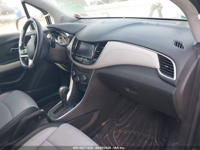 Photo 4 VIN: KL7CJPSM8NB536402 - CHEVROLET TRAX 