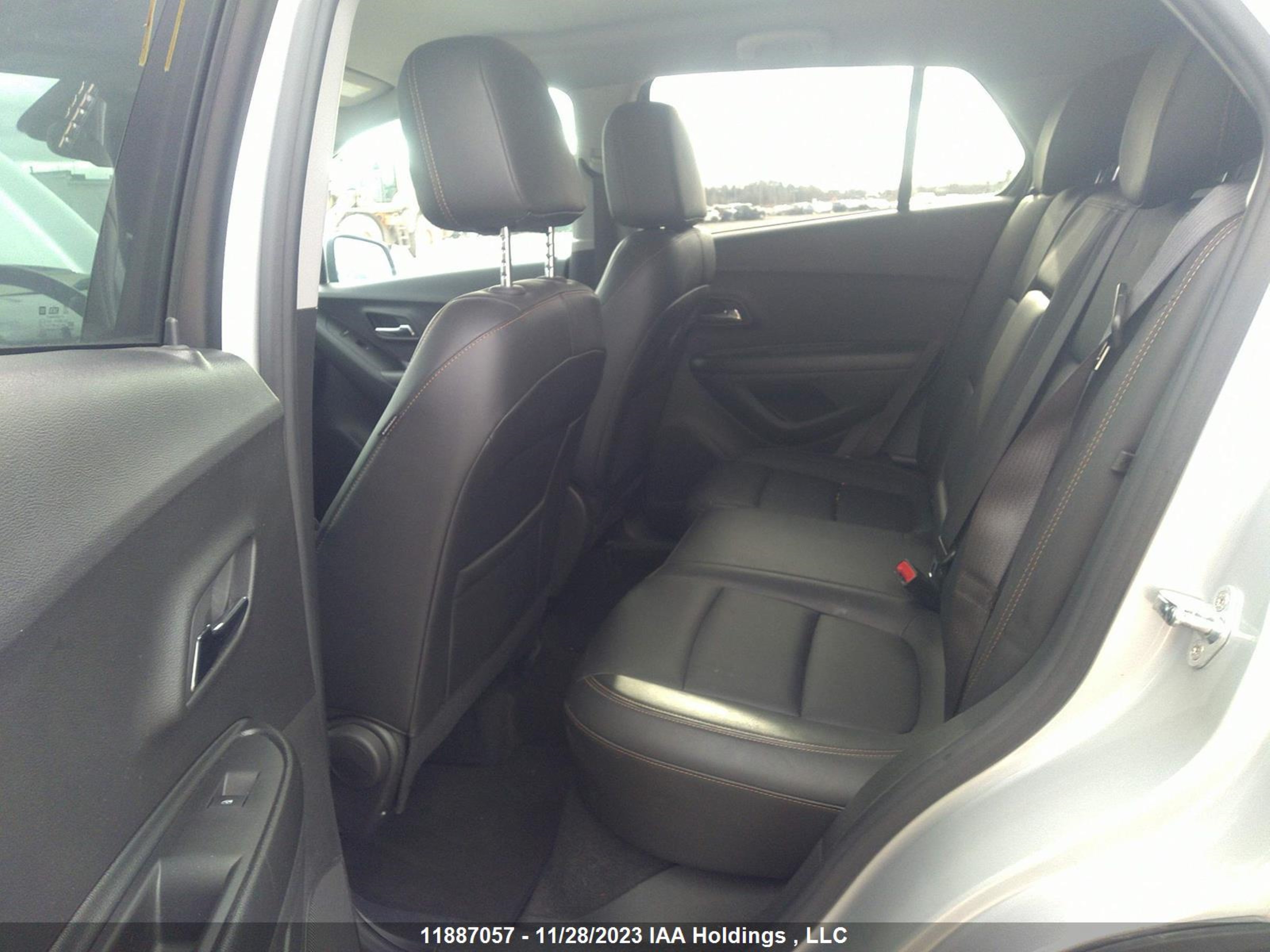 Photo 7 VIN: KL7CJPSM9MB366775 - CHEVROLET TRAX 