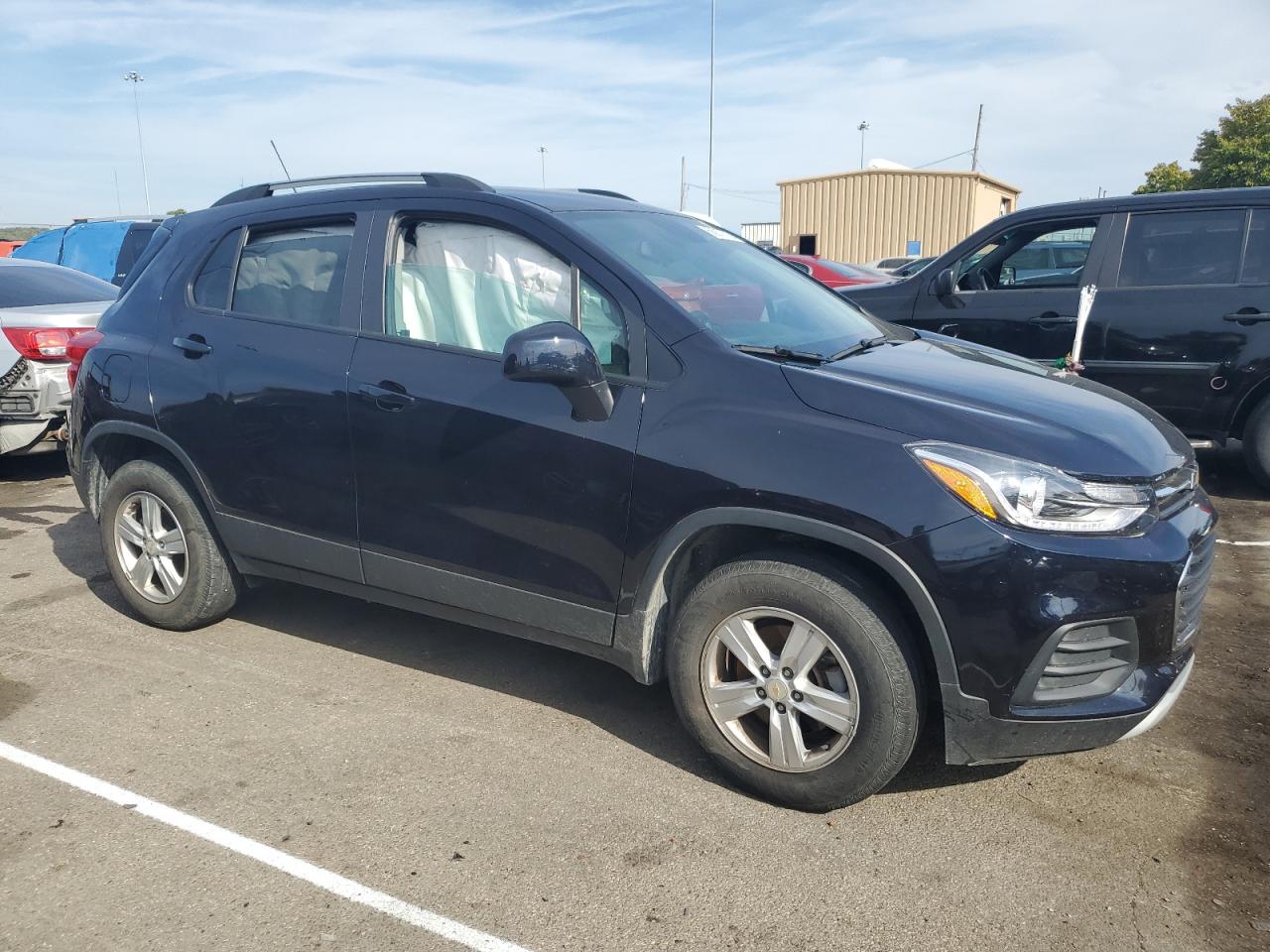 Photo 3 VIN: KL7CJPSMXMB361486 - CHEVROLET TRAX 