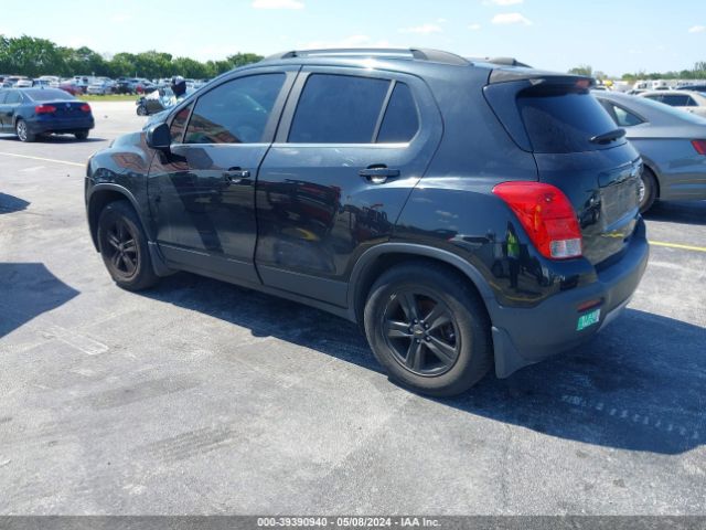 Photo 2 VIN: KL7CJRSB0FB061243 - CHEVROLET TRAX 