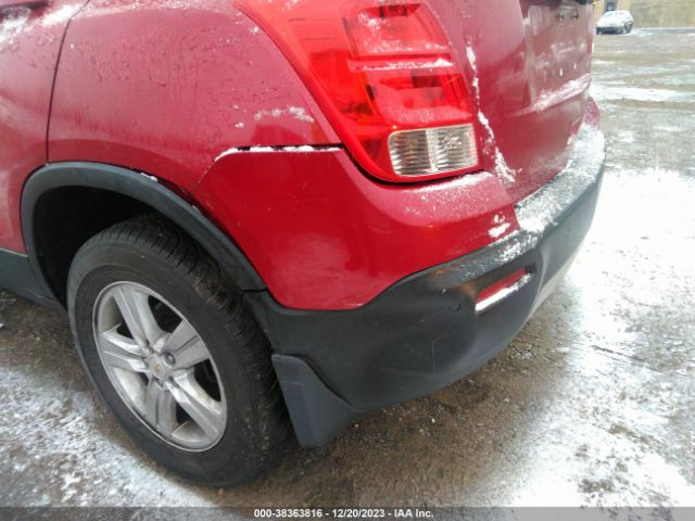 Photo 5 VIN: KL7CJRSB2FB254476 - CHEVROLET TRAX 