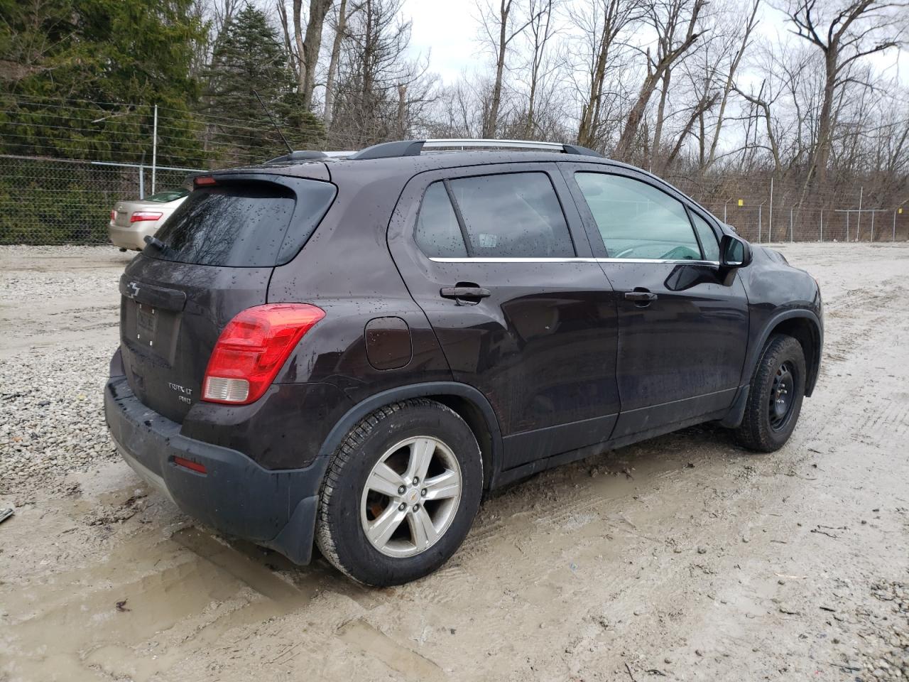 Photo 2 VIN: KL7CJRSB2FB256731 - CHEVROLET TRAX 