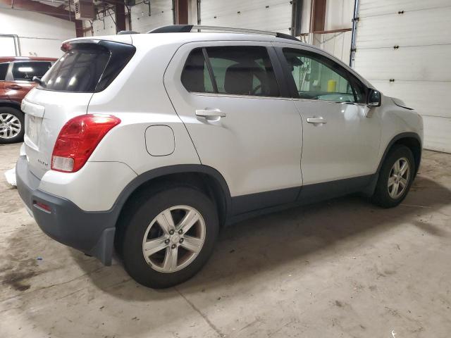 Photo 2 VIN: KL7CJRSB3FB128935 - CHEVROLET TRAX 1LT 