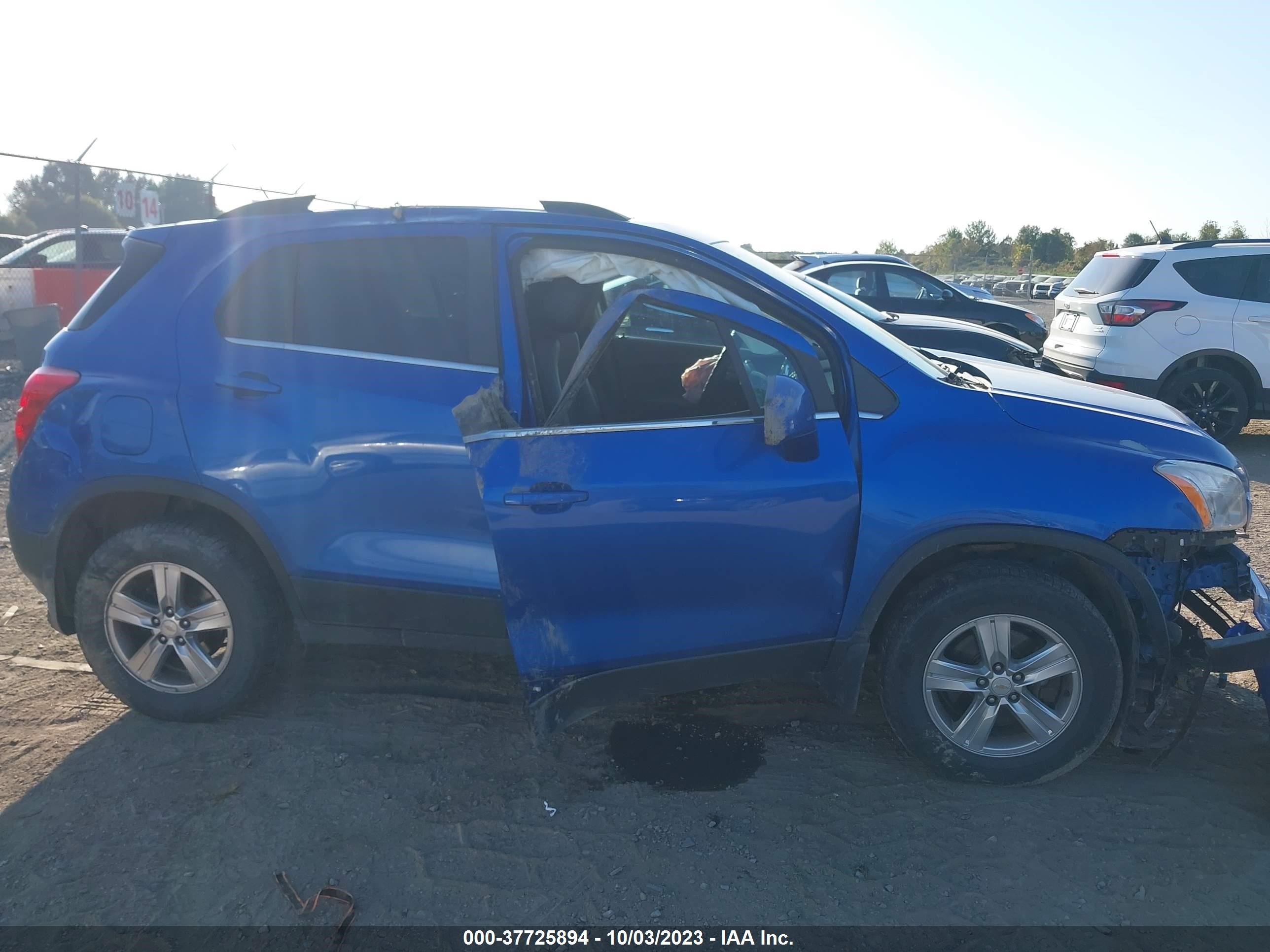 Photo 12 VIN: KL7CJRSB8FB075116 - CHEVROLET TRAX 