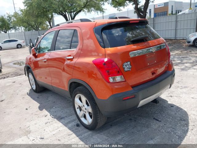 Photo 2 VIN: KL7CJRSB9GB690422 - CHEVROLET TRAX 