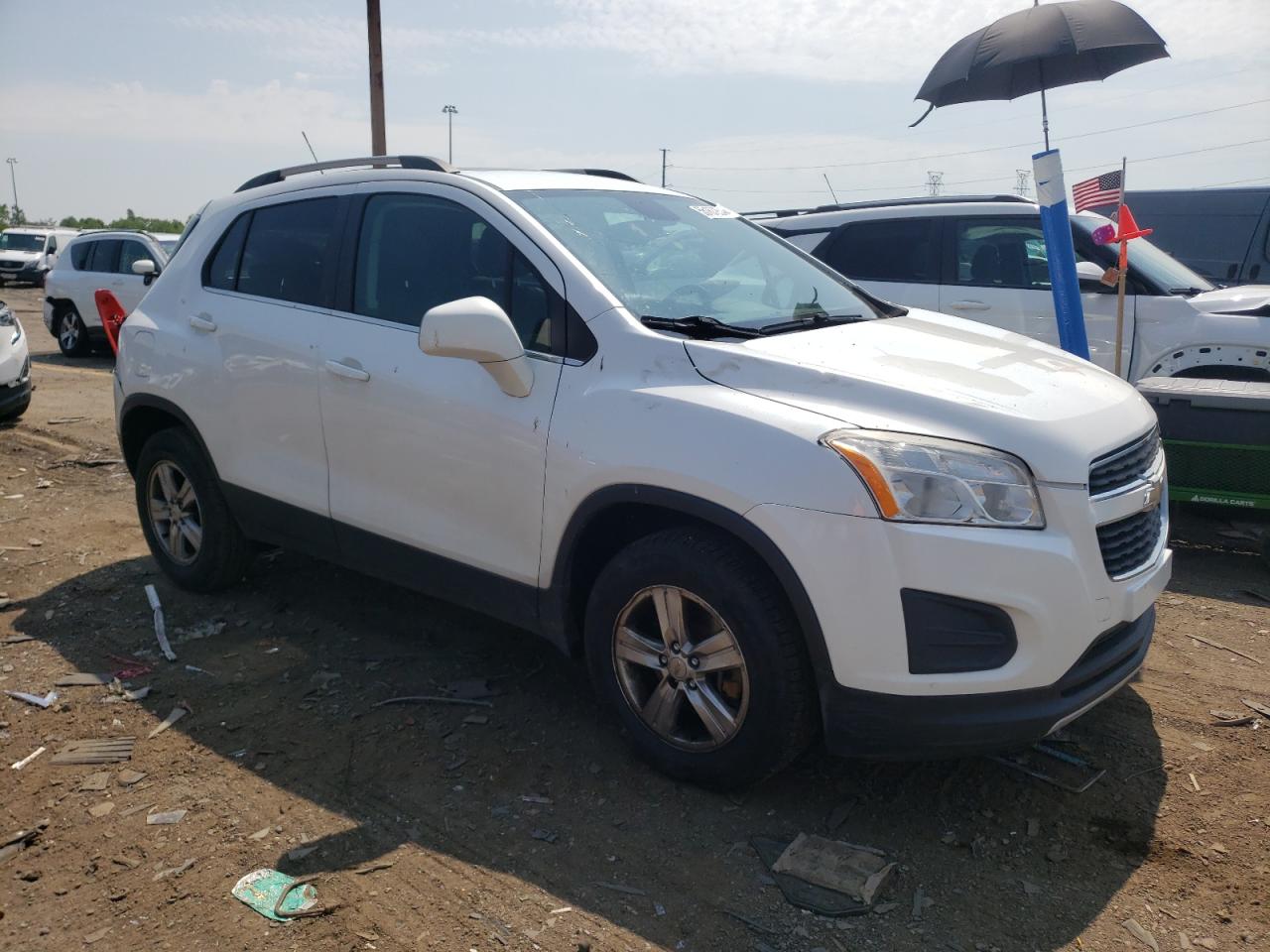 Photo 3 VIN: KL7CJRSBXFB142640 - CHEVROLET TRAX 