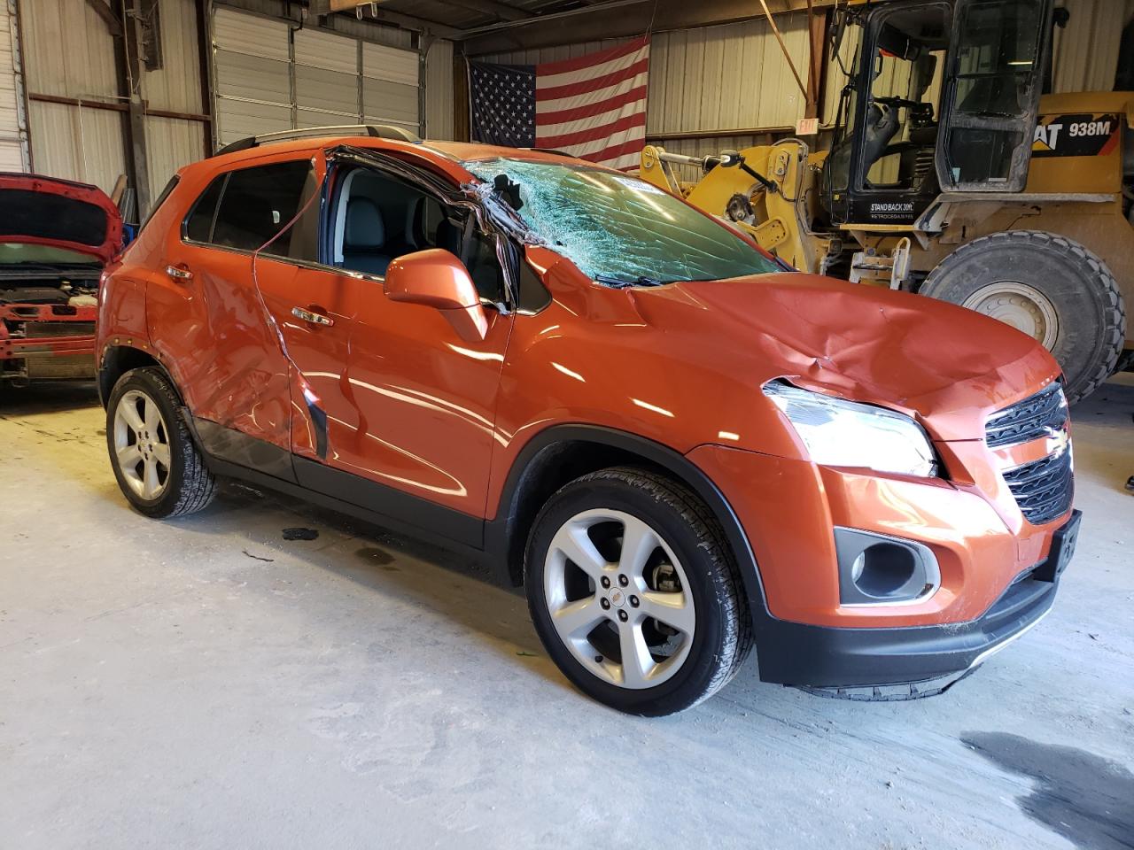 Photo 3 VIN: KL7CJTSB1FB078338 - CHEVROLET TRAX 