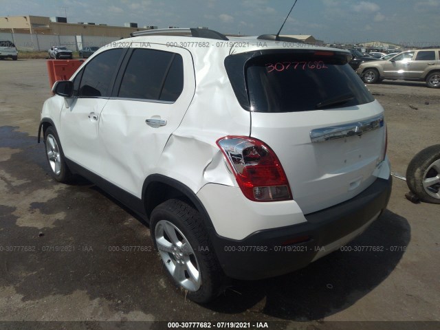 Photo 2 VIN: KL7CJTSB1FB210062 - CHEVROLET TRAX 