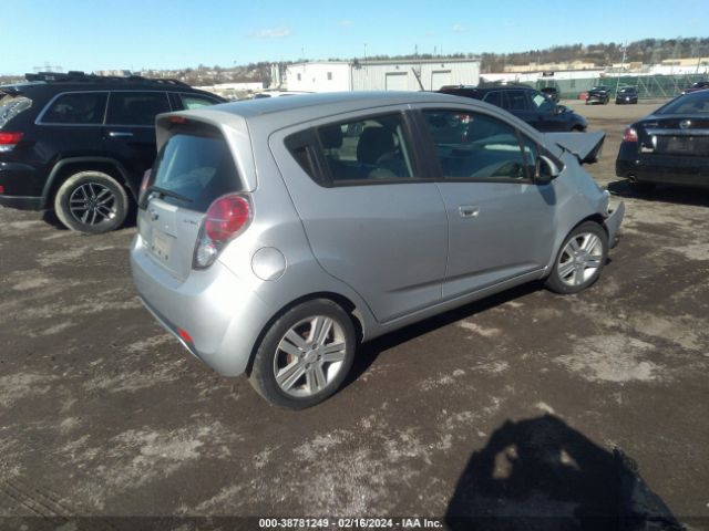 Photo 3 VIN: KL8CA6S92EC591293 - CHEVROLET SPARK 