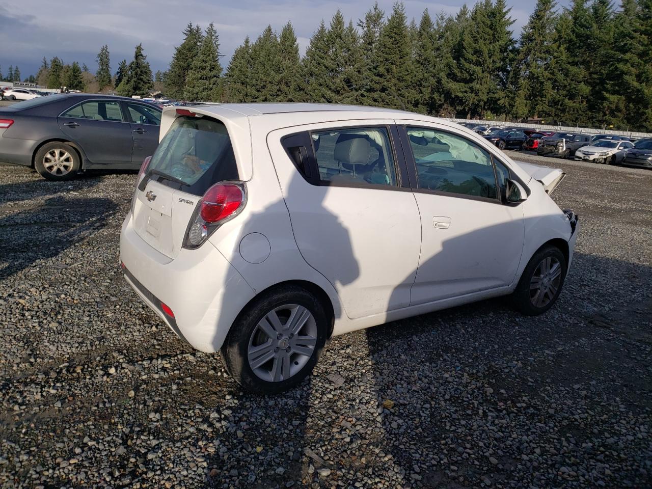 Photo 2 VIN: KL8CA6S93FC742806 - CHEVROLET SPARK 