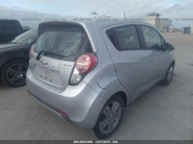 Photo 3 VIN: KL8CA6S94DC542434 - CHEVROLET SPARK 