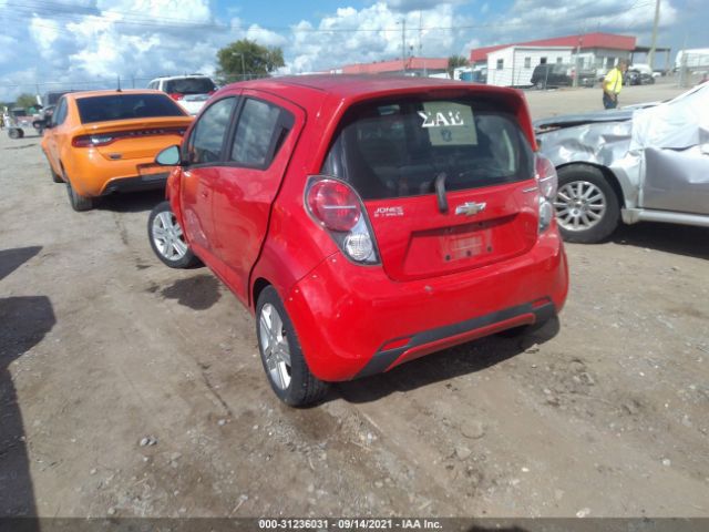 Photo 2 VIN: KL8CA6S94FC802365 - CHEVROLET SPARK 