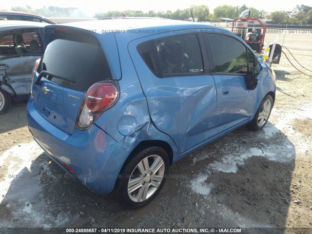 Photo 3 VIN: KL8CA6S95DC507868 - CHEVROLET SPARK 