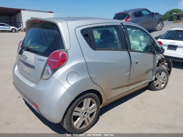 Photo 3 VIN: KL8CA6S95DC538568 - CHEVROLET SPARK 