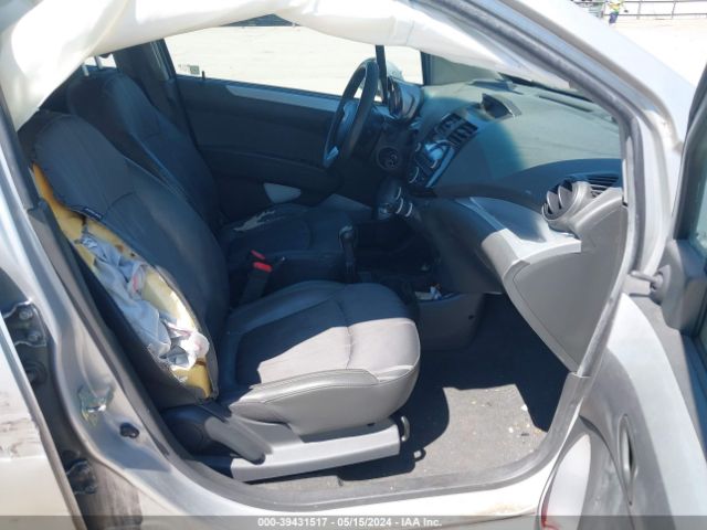 Photo 4 VIN: KL8CA6S95DC538568 - CHEVROLET SPARK 