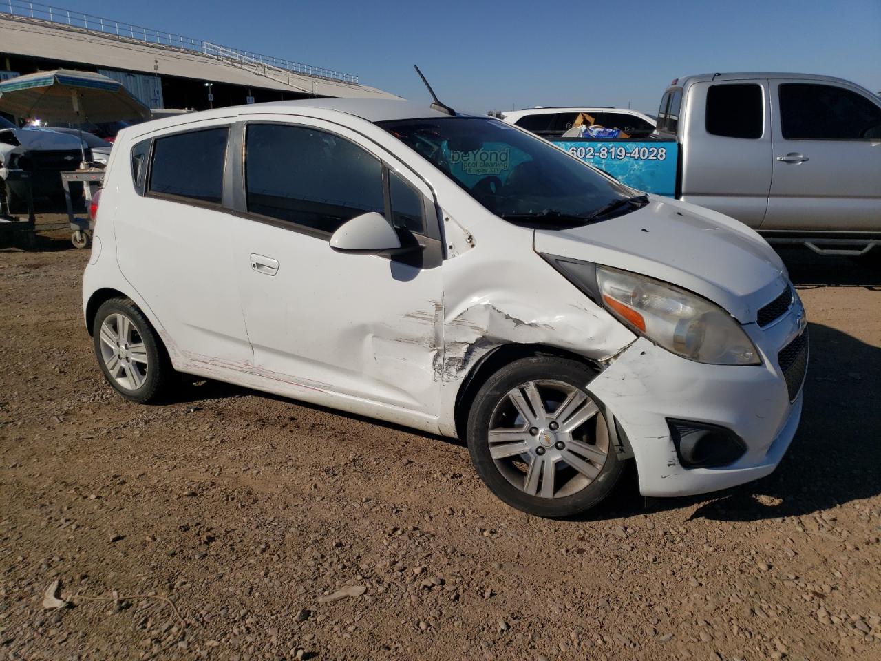 Photo 3 VIN: KL8CA6S97DC618616 - CHEVROLET SPARK 