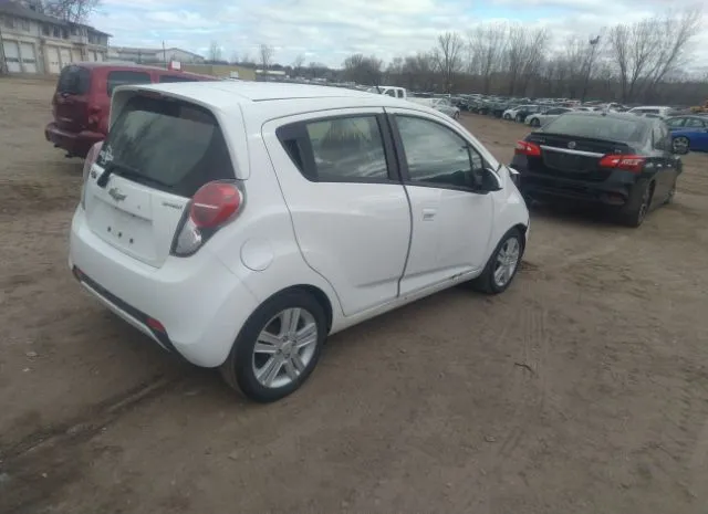 Photo 3 VIN: KL8CA6S9XEC521413 - CHEVROLET SPARK 