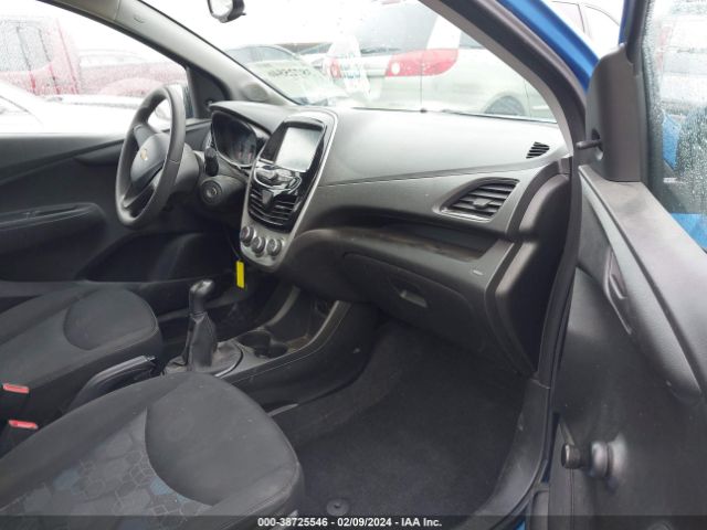 Photo 4 VIN: KL8CA6SA0JC460884 - CHEVROLET SPARK 