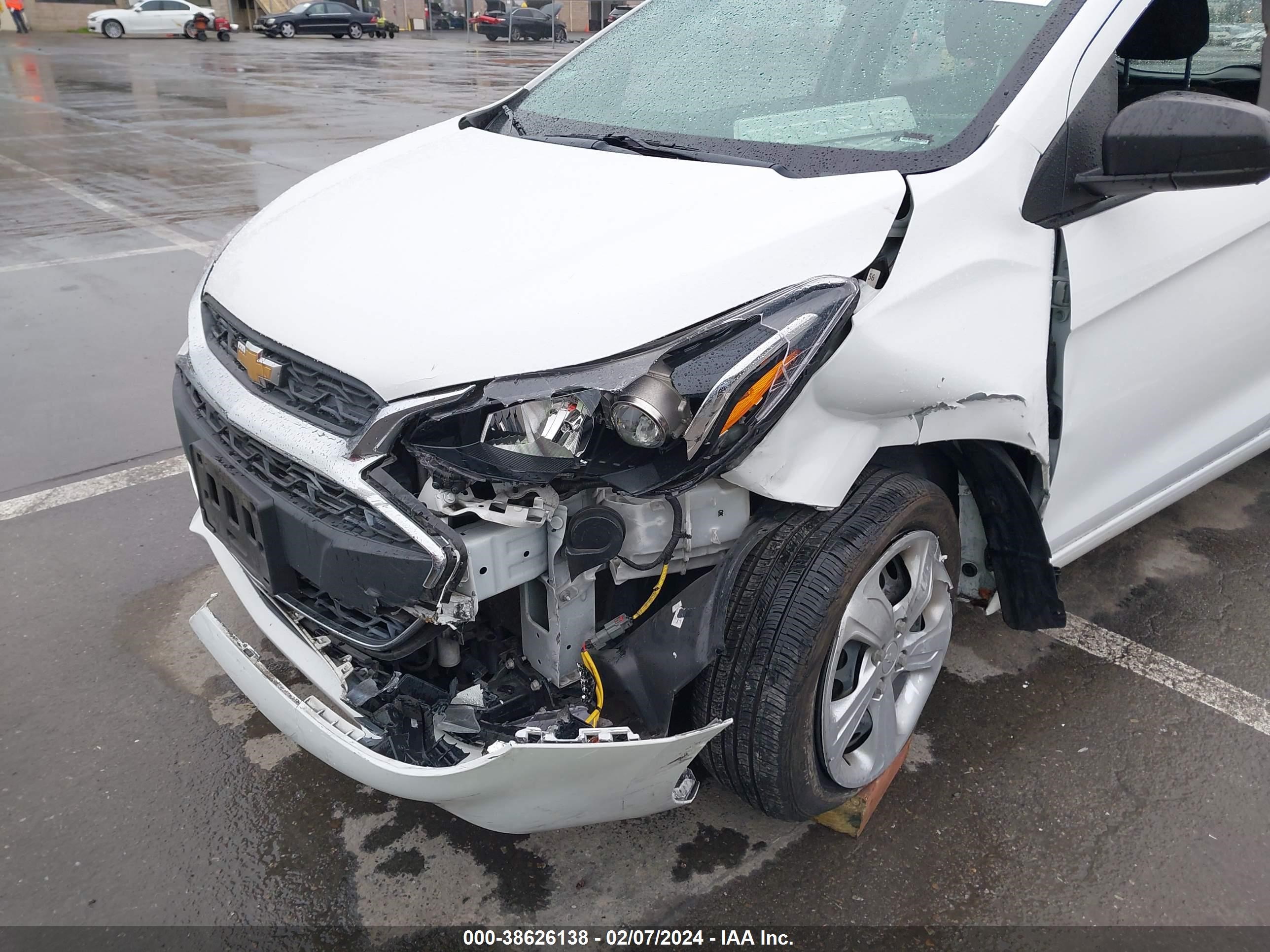 Photo 5 VIN: KL8CA6SA2KC818715 - CHEVROLET SPARK 