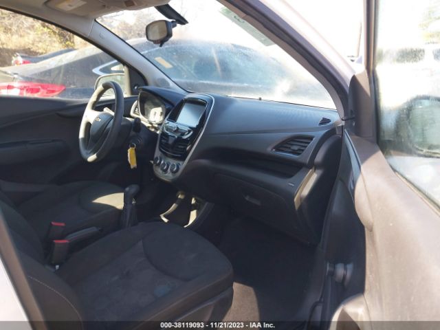 Photo 4 VIN: KL8CA6SA6HC739296 - CHEVROLET SPARK 