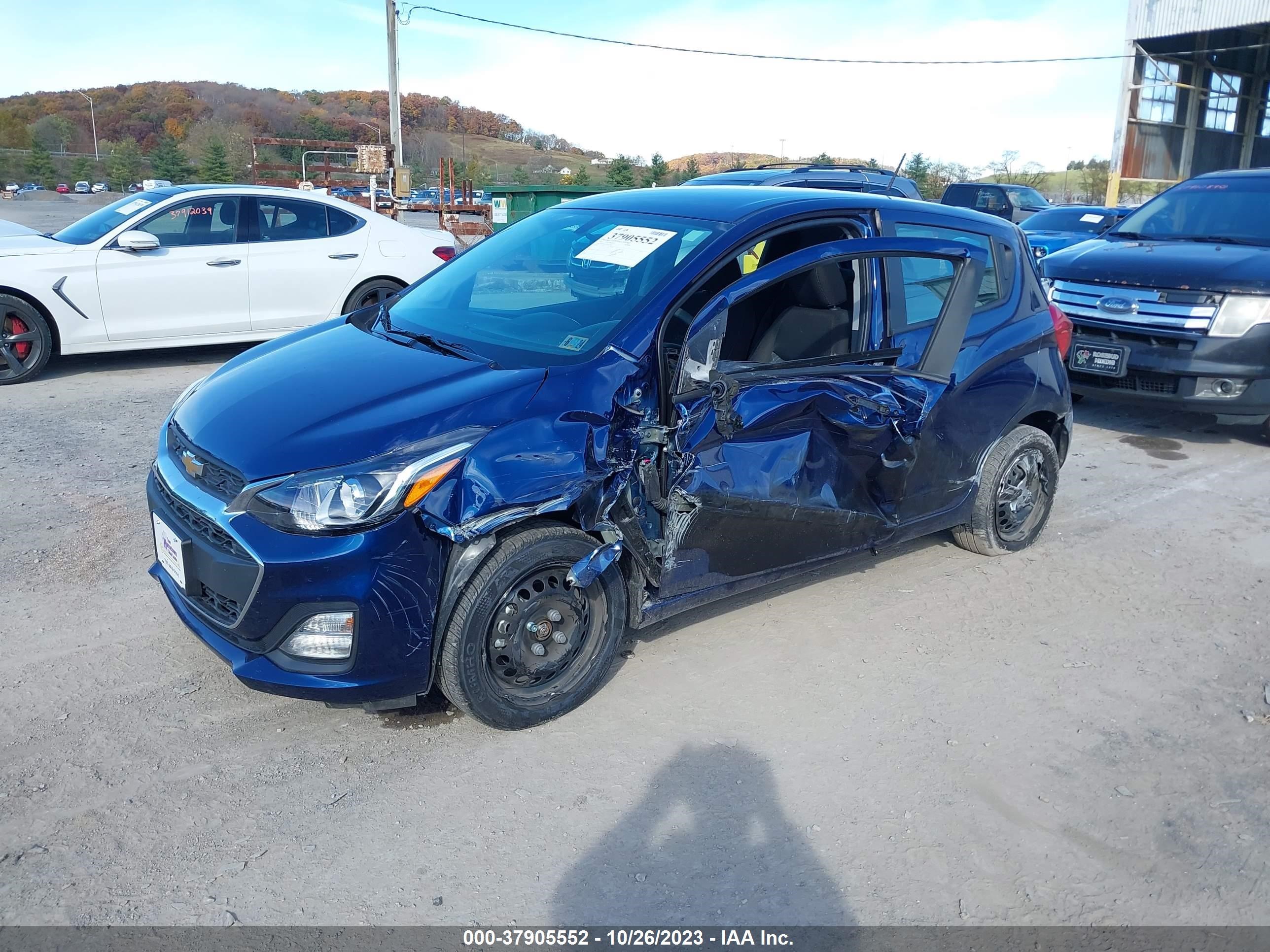 Photo 1 VIN: KL8CA6SA8NC015945 - CHEVROLET SPARK 