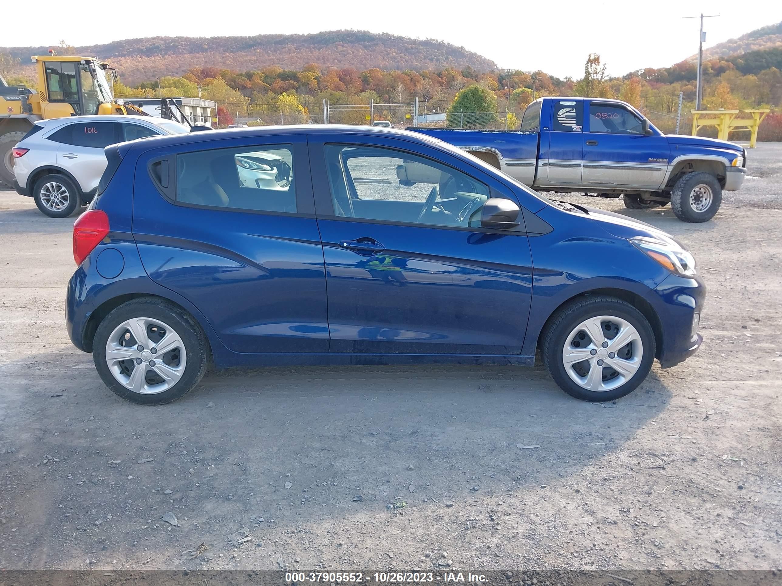 Photo 12 VIN: KL8CA6SA8NC015945 - CHEVROLET SPARK 