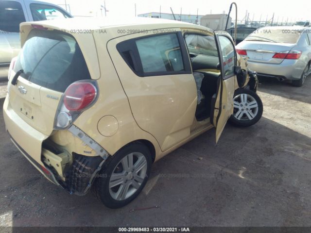 Photo 3 VIN: KL8CB6S90DC546882 - CHEVROLET SPARK 