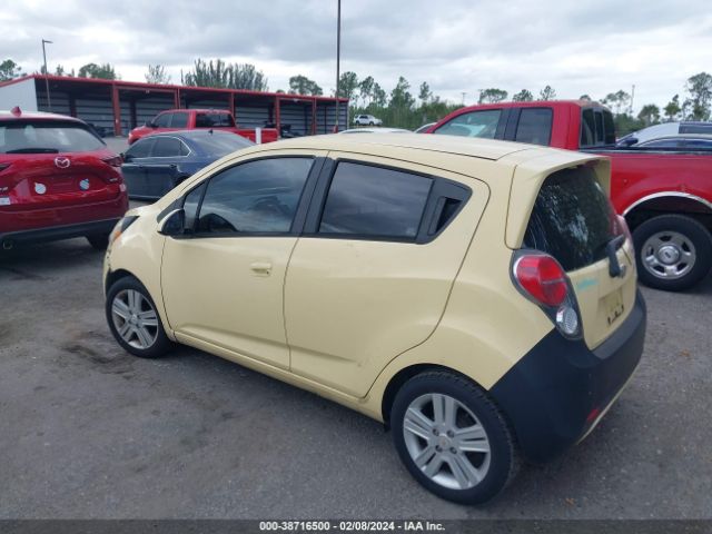 Photo 2 VIN: KL8CB6S91DC588445 - CHEVROLET SPARK 