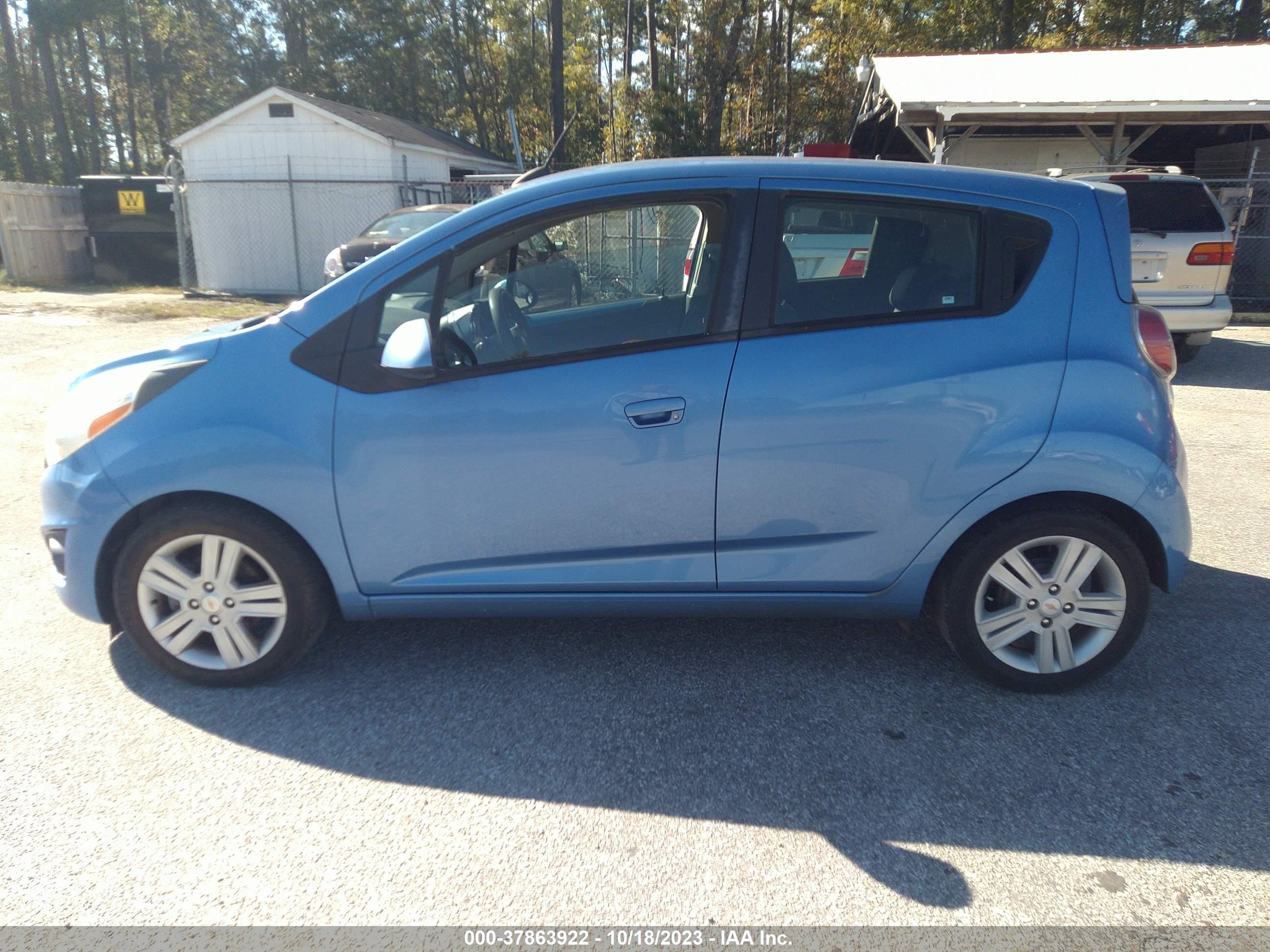 Photo 5 VIN: KL8CB6S91FC765918 - CHEVROLET SPARK 