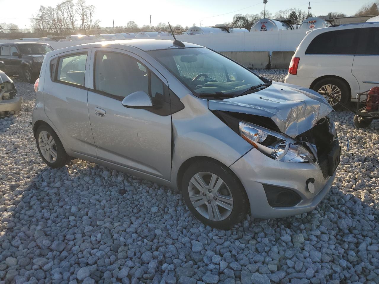 Photo 3 VIN: KL8CB6S91FC784372 - CHEVROLET SPARK 